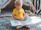 Когда начинать читать книги малышу?